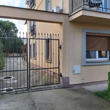 Place Apartman *