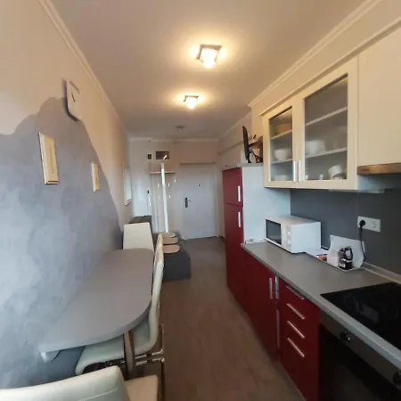Apartment Place *